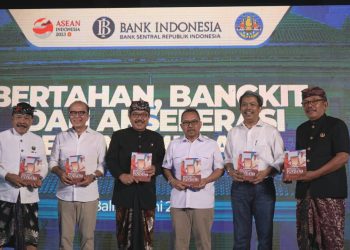 Berdedikasi Tinggi Tangani Pandemi, Gubernur dan Wagub Bali Apresiasi Kinerja Kepala KPw BI Bali Trisno Nugroho