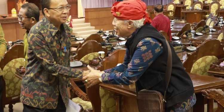 Raperda Provinsi Bali Tentang Kontribusi Perlindungan Kebudayaan dan Lingkungan Alam Bali dari Sumber Lain yang Sah dan Tidak Mengikat