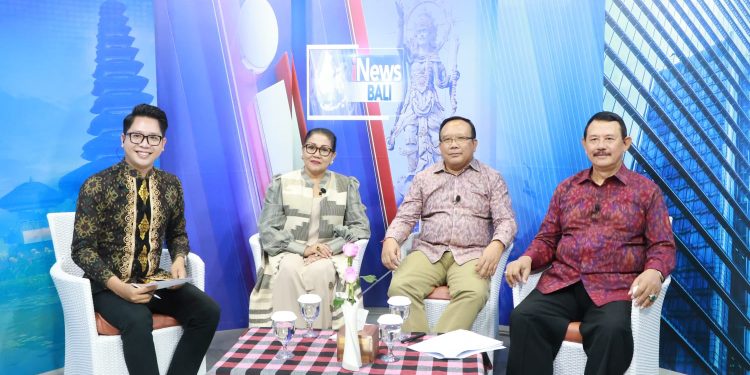 TP PKK Bali Ny. Putri Koster Sosialisasikan 44 Tonggak Peradaban Penanda Bali Era Baru