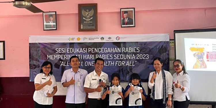 Peringatan World Rabies Day 2023, Distanpangan Bali Sapa 1.200 Anak SD untuk Edukasi Rabies