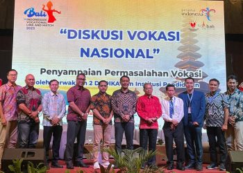 Wayan Koster Ajak SMK di Indonesia Melahirkan Lulusan Berkualitas dan Pelaku IKM/UMKM