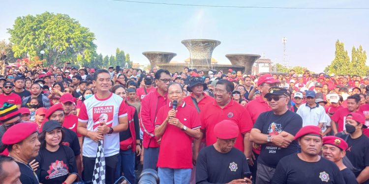 Ribuan Masyarakat Buleleng Antusias Ikuti Creative Fun Walk PDI Perjuangan