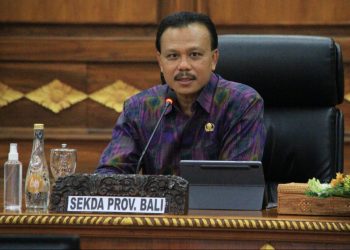 Sekda Dewa Indra Jelaskan Pembersihan Alat Peraga dan Atribut Politik Kesepakatan Bersama dalam Rakorwil Jelang Kunjungan Presiden