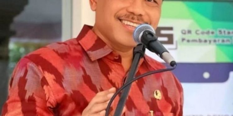 Sekda Provinsi Bali Minta Masyarakat Bali Antisipasi Cuaca Ekstrim Awal Musim Penghujan
