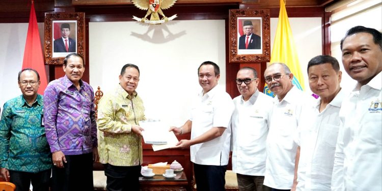 Dukung Penuh, Kadin Bali Siap “Ngrombo” Program Pemprov Bali