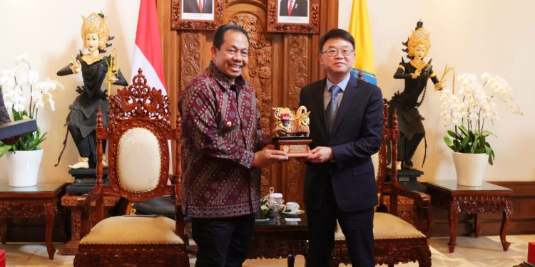 Perkuat Kerjasama Sister Province, Pj. Gubernur Bali Terima Kunjungan Kehormatan Wagub Jiangxi