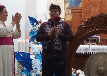 Buka Sinode V Keuskupan Denpasar, Pj. Gubernur Mahendra Jaya Serukan Pemilu Harus Penuh Kedamaian dan Sukacita