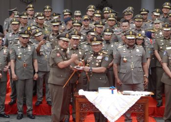 Bali Raih Dua Penghargaan Dalam HUT  ke-74 Satpol PP dan ke-62 Satlinmas di Padang