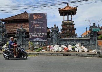 Desa di Klungkung Kesulitan Mengatasi Masalah Sampah, Menumpuk dan Berbau Busuk