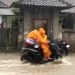 Hujan Deras Mengakibatkan Banjir di Jalan Tegallalang-Ubud Gianyar