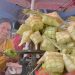 Pedagang Canang Berbondong-bondong Jual Kulit Ketupat Menjelang Lebaran Ketupat
