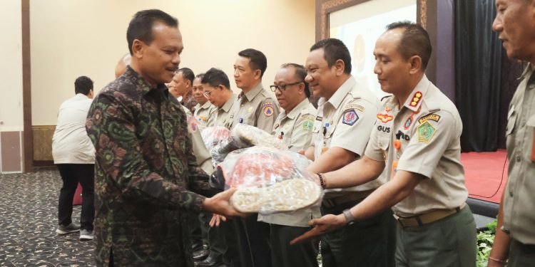 Buka Rakorda Penanggulangan Bencana, Sekda Dewa Indra Ingatkan Pentingnya Koordinasi dan Kolaborasi Multi Helix