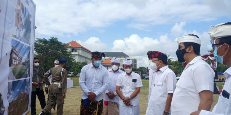 Koster Bangun sekolah baru SMA N 2 Kuta Utara di Kerobokan Badung