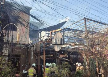 Hebatnya, Restoran Moana di Canggu Terbakar, 8 Mobil Pemadam Kebakaran Dikerahkan