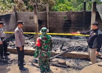 Pria di Karangasem Bakar Rumah Tetangga karena Dendam Lama