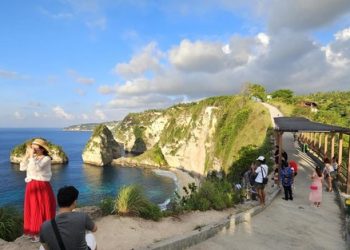 Pj Bupati Klungkung Bantah Kritik Soal Pembangunan, Tegaskan Nusa Penida Tidak Diabaikan