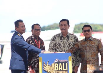 Sekda Dewa Indra Hadiri Pembukaan Bali International Airshow 2024
