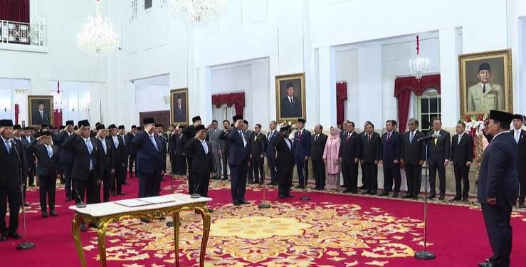 Prabowo Resmi Melantik 7 Menko, 41 Menteri, dan 6 Pejabat Setingkat Menteri