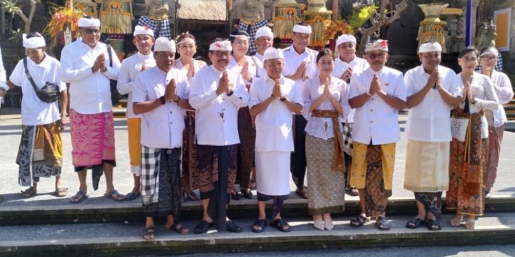 Gubernur Koster Puji Krama Adat Payangan atas Komitmen Melestarikan Warisan Leluhur