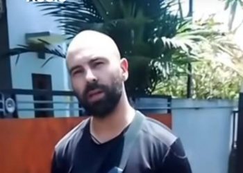 Bule Bulgaria Diamankan karena Membuat Keributan dan Membawa Senjata Tajam saat Malam Pengerupukan