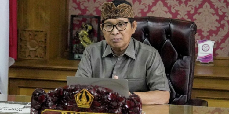 Bupati Badung Teken SK Pengangkatan Ribuan CPNS dan PPPK