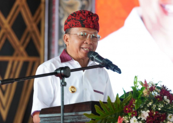 Dukung Penegakan Hukum di Desa, Gubernur Koster Puji Langkah Kajati Bali