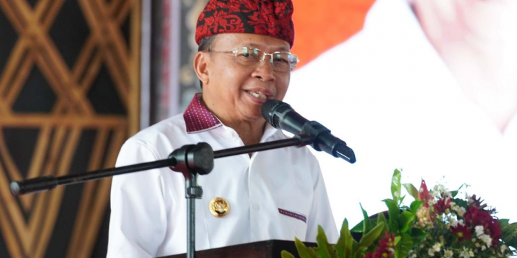 Dukung Penegakan Hukum di Desa, Gubernur Koster Puji Langkah Kajati Bali
