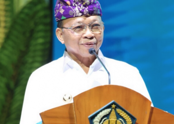 Gubernur Koster Konsisten Perjuangkan Pendidikan di Pulau Dewata, Siapkan Beasiswa S2 hingga Luar Negeri