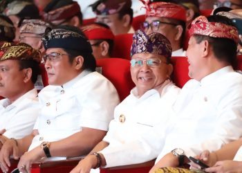 Koster Rancang Aturan: Ojek Online Harus Miliki KTP Bali dan Kendaraan Berpelat DK