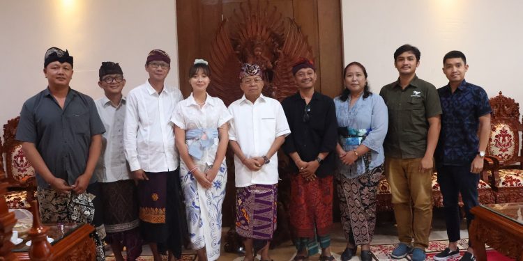 Jalankan Kebijakan Gubernur Koster, HOCA Siap Digitalisasi Aset Budaya dan Kampanye Atasi Sampah di Bali