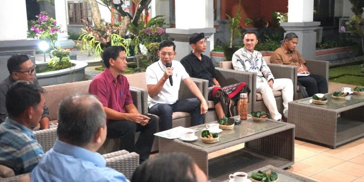 Bupati Satria Sambut Baik Penawaran Kerjasama Pembangunan Pelabuhan Pesinggahan