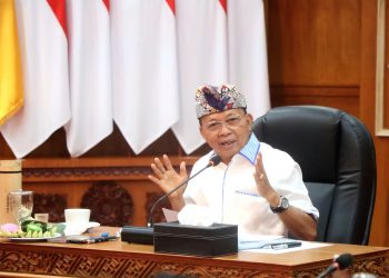Gubernur Koster Beri Ultimatum, Sanksi Tegas Cabut Izin Produsen dan Distributor yang Melanggar