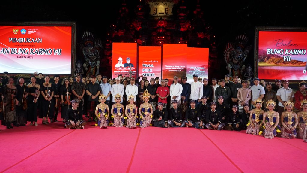 Gubernur Koster Buka Bulan Bung Karno VII, Ribuan Pelajar dan Mahasiswa Antusias