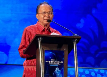 Gubernur Koster Gaungkan Program Advokat di Setiap Desa pada Munas Peradi SAI 2025