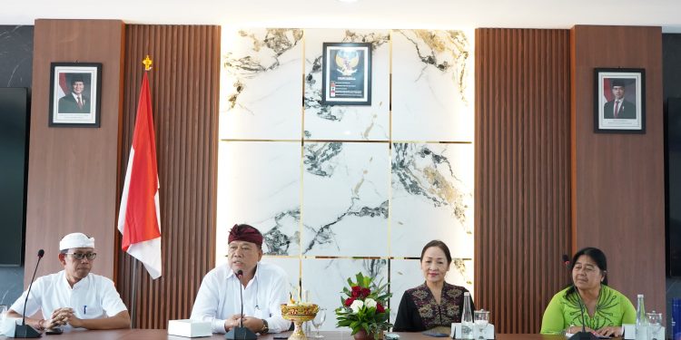 PSBS Masuk Desa Kolaborasi Pemerintah dan Masyarakat Perkuat Gerakan Atasi Krisis Sampah