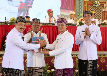 Serah Terima Jabatan, Bupati I Made Satria Ajak Masyarakat Bersatu Bangun Klungkung