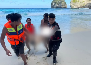 Turis Asal Ukraina Tewas Usai Terseret Ombak di Pantai Diamond, Nusa Penida