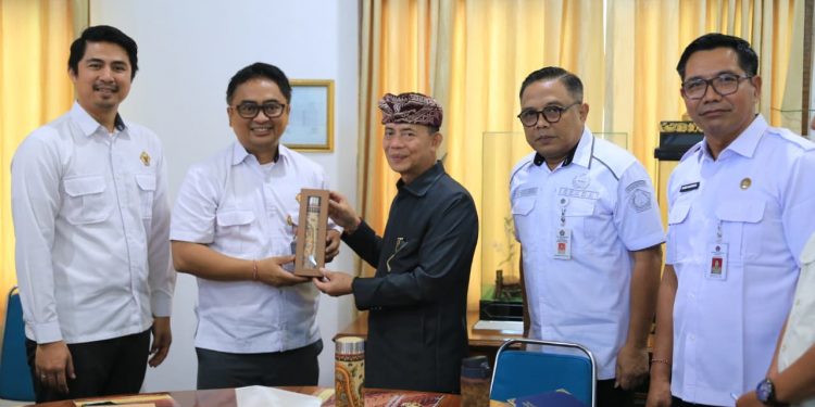 Bupati Satria Pimpin Exit Meeting BPK, Fokus Tingkatkan Transparansi Pengelolaan Pajak Daerah