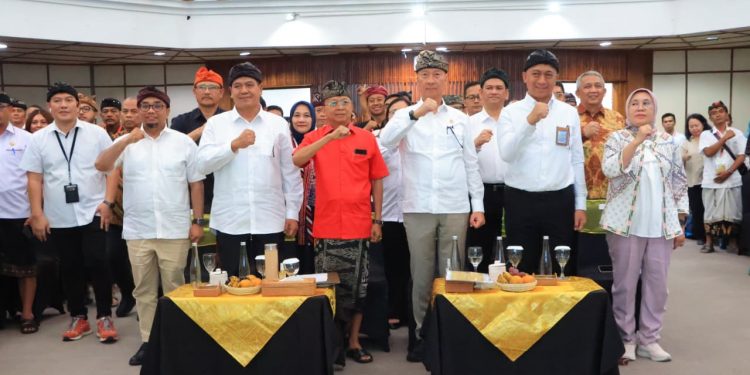 Menperin dan Gubernur Koster Luncurkan Kredit Padat Karya untuk Dorong IKM dan UMKM Bali