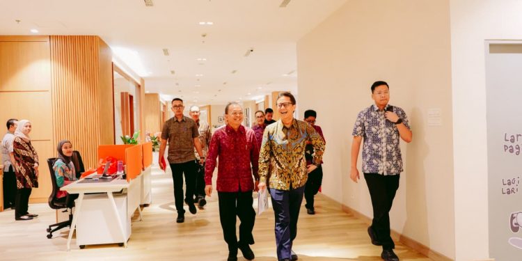 Usulan Strategis Koster Dapat Dukungan Pusat Bantuan Alkes RSUD Wangaya dan Pemindahan LP Kerobokan Disetujui