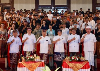 Gubernur Koster Dorong Sinergi Stakeholder untuk Bangun Pariwisata Bali yang Berbasis Budaya dan Berkelanjutan