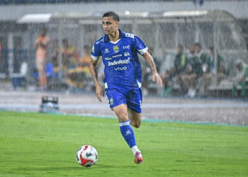 Pertemuan “Guru dan Murid” di Laga Bali United vs Persib Bandung