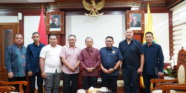 Gubernur Koster Sambut Pengurus Karang Taruna Nasional, Ajak Kolaborasi dengan Pemuda STT