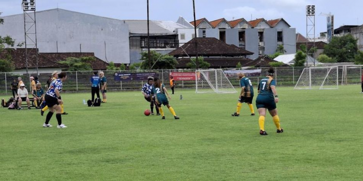Lansia dari Asia-Pasifik Berlaga di Turnamen Asia-Pacific Walking Football Cup di Pulau Dewata