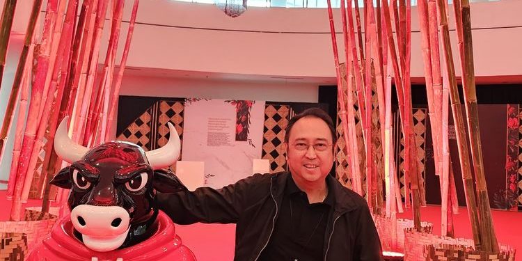 Maskot Banteng Muncul di Arena Rakernas dan HUT ke-53 PDI-P di Ancol