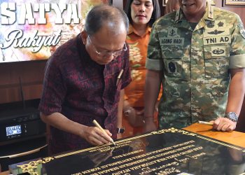 Tanda Tangani Prasasti, Gubernur Koster Harap Korem 163/Wirasatya Jadi Simbol Kewibawaan