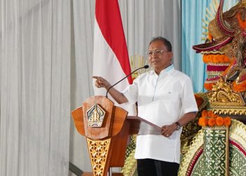 Gubernur Bali Wayan Koster Tanggapi Perundungan di Media Sosial dengan Bijak