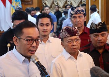 Sentil Bule Buka Salon dan Rental Motor, Wamen Investasi: Itu Jatah Warga Lokal!