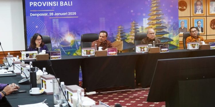 Sekda Bali Waspadai Tren Kenaikan Harga Jelang Hari Raya, Minta TPID Siaga