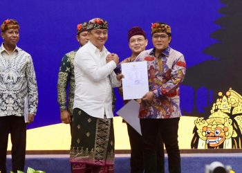 Hadiri Entry Meeting BPK, Wagub Giri Prasta Siap Kawal Pemeriksaan LKPD 2025